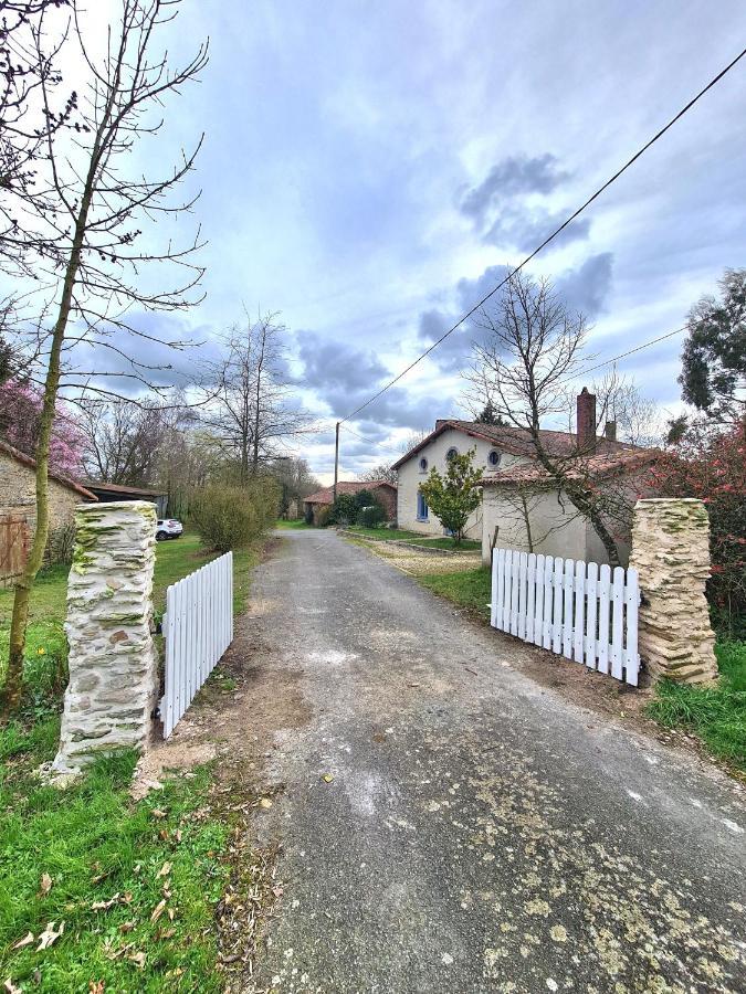 Le Terrier Maison De Campagne 250 M2 Grande Capacite 20 Couchages, 4500M2 De Terrain Saint-Pierre-du-Chemin Exterior foto